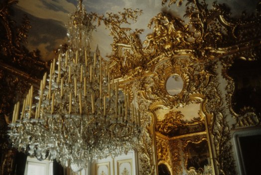 Linderhof chandelier