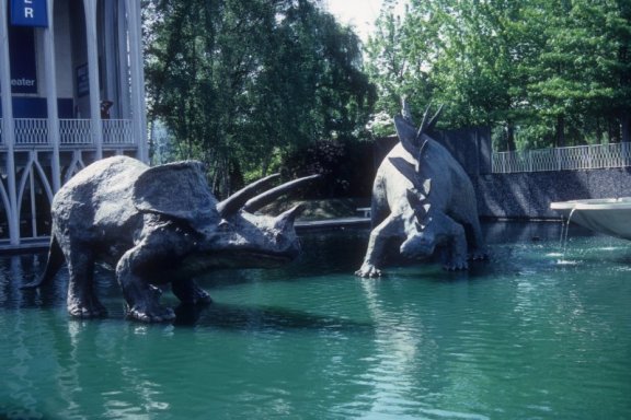pond sculpture