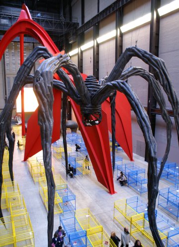Tate Modern spider