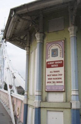 Albert Bridge sign