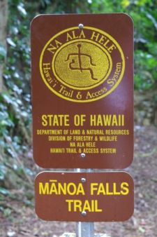 Manoa Falls sign