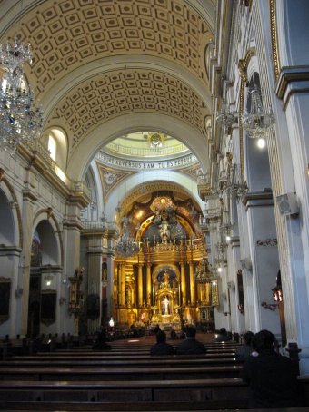Interior, San Pedro